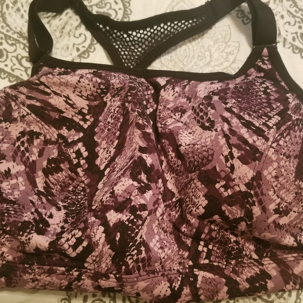 NWOT Livi Active Sports Bra